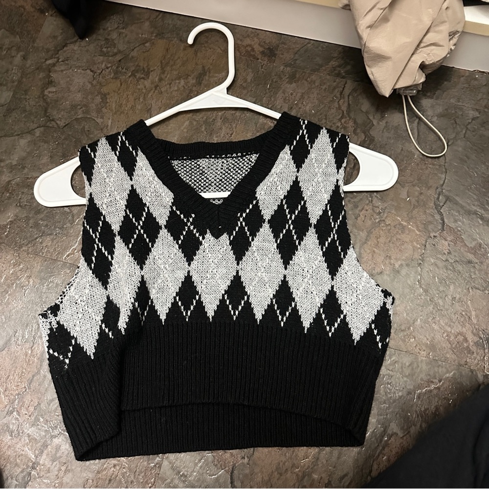 cropped vest